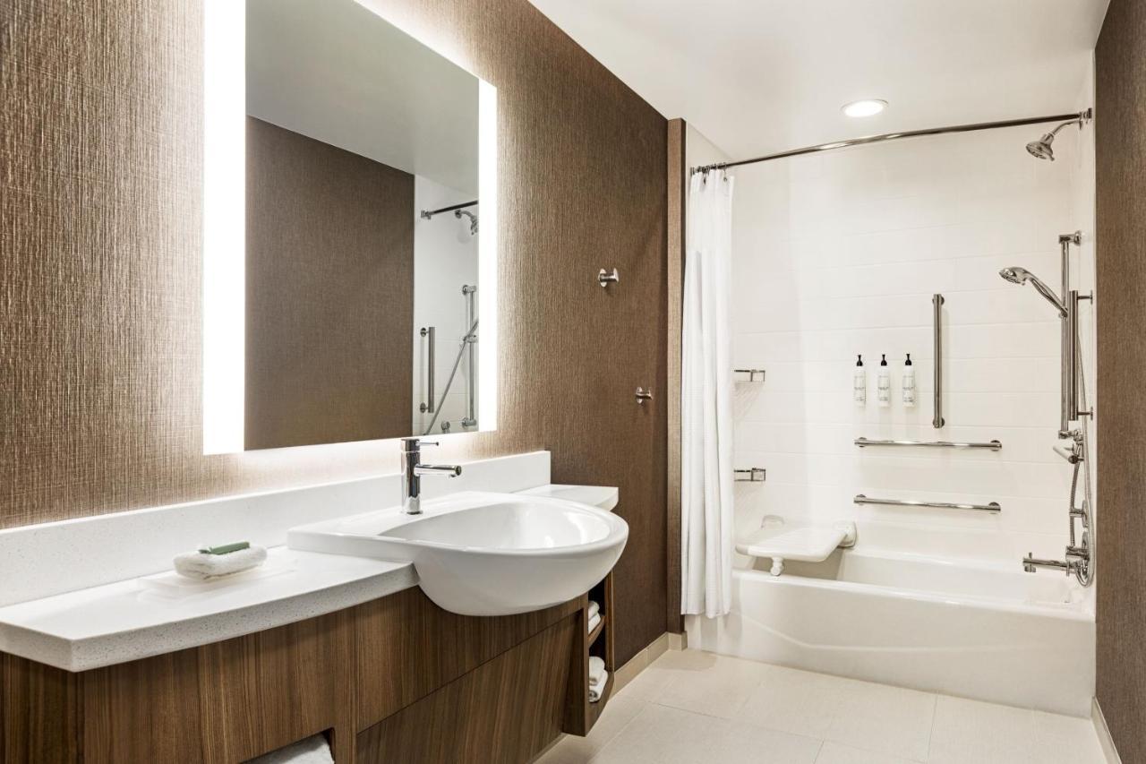 Springhill Suites By Marriott Camp Hill Exteriér fotografie